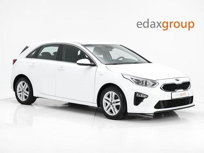 Branco Usado 2021 Kia Ceed Citadino | € 12.790 (Bom preço)
