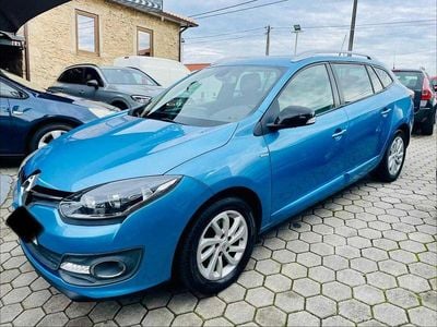Usado Renault Mégane III 110 HP (80 kW) 2015 Azul Carrinha