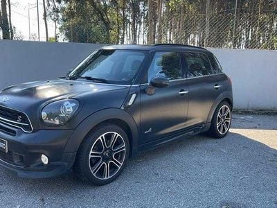 Usado Mini Countryman 218 HP (160 kW) 2015 Preto SUV
