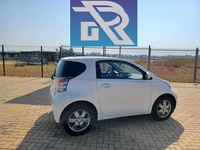 Toyota iQ