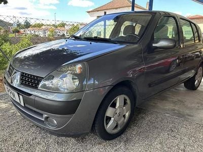 Renault Clio II