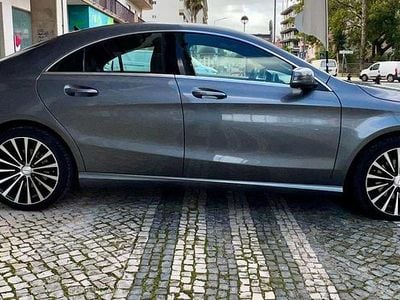Usado Mercedes CLA200 AMG line 136 HP (100 kW) 2014 Cinza Sedan