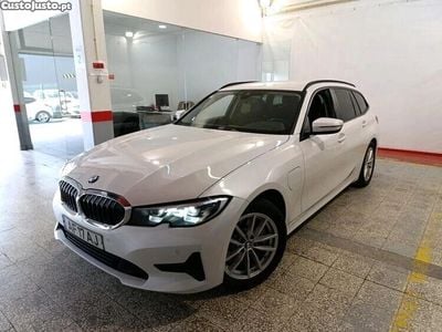 BMW 330e