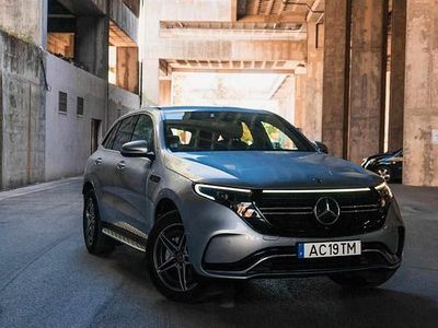 Cinzento Usado 2020 Mercedes EQC400 SUV | € 37.950 (Preço elevado)