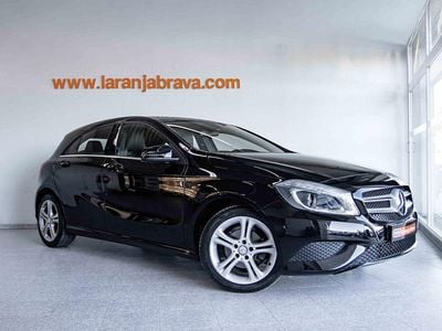 Usado Mercedes A180 Urban 109 HP (80 kW) 2013 Preto