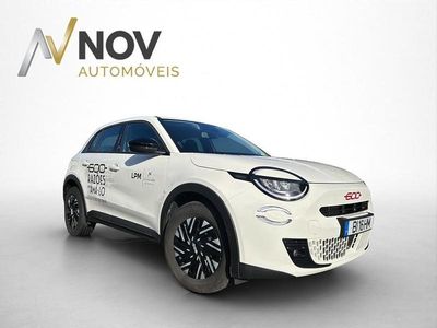 Usado Fiat 600 Red 114 kW (156 HP) 2024 Branco SUV