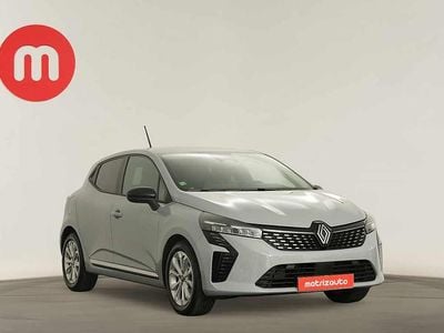 Cinzento Usado 2025 Renault Clio V | € 19.999 (Preço justo)