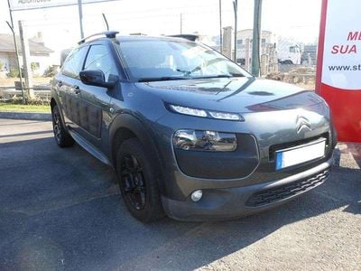 Usado Citroën C4 Cactus Feel 100 HP (73 kW) 2014 Cinza Citadino