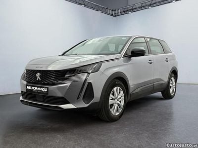 Cinza Usado 2022 Peugeot 5008 Active SUV | € 23.900 (Preço elevado)