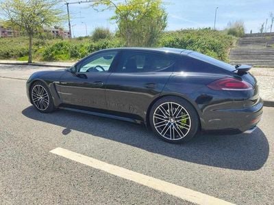 Porsche Panamera S E-Hybrid