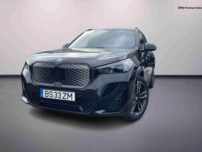 BMW iX1