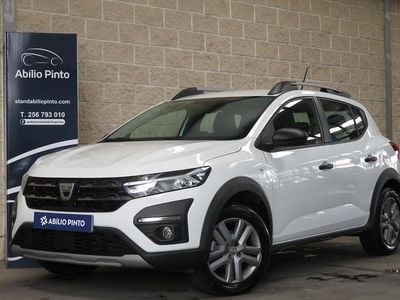 Usado Dacia Sandero Stepway 91 HP (66 kW) 2022 Branco SUV