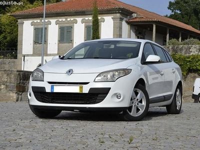 Usado Renault Mégane GrandTour Dynamique 110 HP (80 kW) 2009 Branco Carrinha