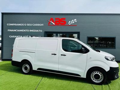 Branco Usado 2018 Toyota Proace Monovolume | € 17.999