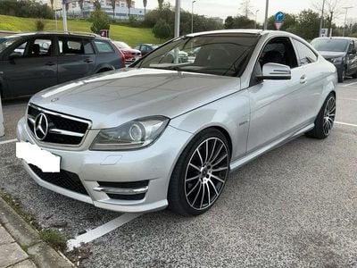 Usado Mercedes C250 204 HP (150 kW) 2012 Cinza prata Coupé