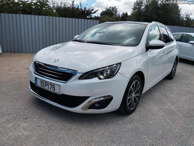 Branco Usado 2014 Peugeot 308 Allure Carrinha | € 9.975