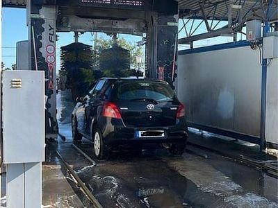 Usado Toyota Yaris 90 HP (66 kW) 2008 Citadino