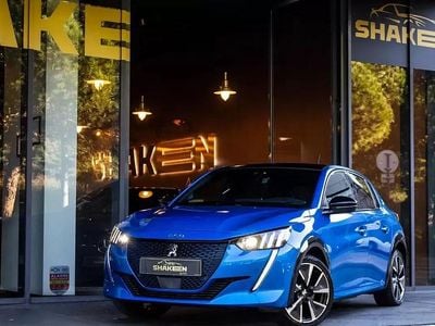Azul escuro Usado 2021 Peugeot e-208 GT-line Citadino | € 16.990 (Preço justo)