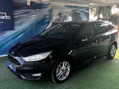 Preto Usado 2017 Ford Focus Titanium Sedan | € 13.450 (Preço elevado)