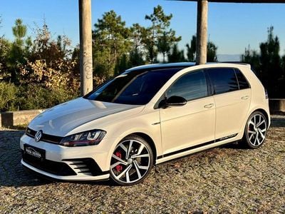 Branco Usado 2016 VW Golf VII GTI Clubsport | € 29.500 (Preço justo)