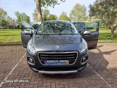 Cinzento Usado 2015 Peugeot 3008 Carrinha | € 11.500 (Preço justo)
