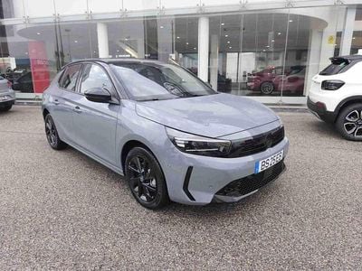 Usado Opel Corsa 136 HP (100 kW) 2025 Cinzento Citadino
