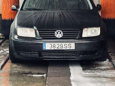 Usado 2001 VW Bora Sedan | € 3.350