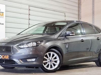 Cinzento Usado 2018 Ford Focus Titanium | € 11.500 (Preço justo)