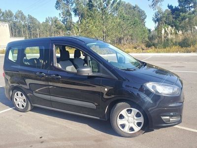 Ford Tourneo Courier