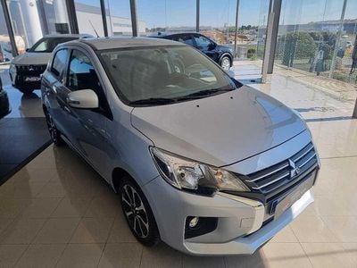 Cinza Usado 2023 Mitsubishi Space Star Edition | € 14.980 (Preço elevado)
