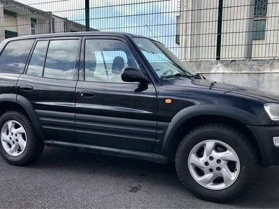 Usado 2000 Toyota RAV4 Sedan | € 9.500