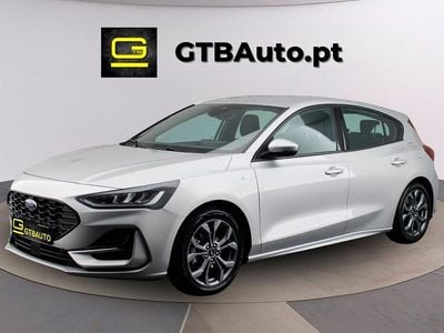 Cinza Usado 2022 Ford Focus ST-Line | € 19.900 (Bom preço)
