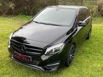 Usado Mercedes B180 Urban 109 HP (80 kW) 2017 Preto Monovolume