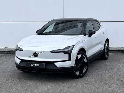 Branco Usado 2025 Volvo EX30 SUV | € 39.900 (Preço elevado)