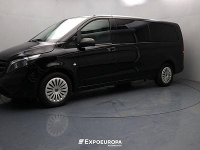 Usado Mercedes Vito 163 HP (119 kW) 2023 Preto Van