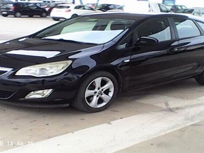 usado Opel Astra 1.7CDTi motor Isuzu 125 cv