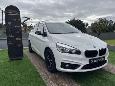 Branco Usado 2014 BMW 218 Active Tourer Sport Line Monovolume | € 15.400