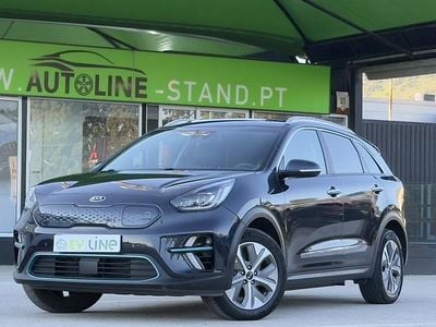Usado Kia e-Niro 150 kW (204 HP) 2021 Azul SUV