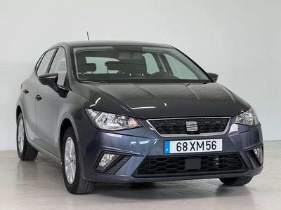 Cinza Usado 2019 Seat Ibiza Reference | € 11.450 (Bom preço)