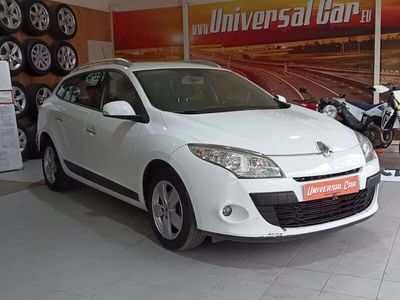 Branco Usado 2011 Renault Mégane III Carrinha | € 7.900 (Caro)