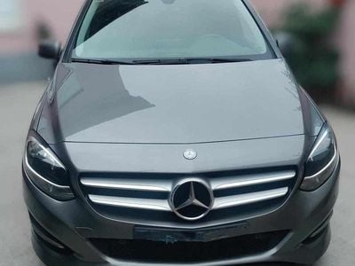Mercedes B180