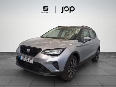 Usado Seat Arona Style 95 HP (69 kW) 2024 Cinza SUV