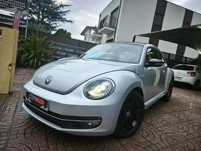 Usado VW Beetle Design 105 HP (77 kW) 2012 Cinza antracite Citadino