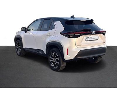 Branco (pintura metalizada especial) Usado 2021 Toyota Yaris | € 27.250