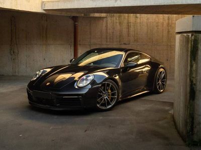 Usado Porsche 992 450 HP (330 kW) 2020 Preto