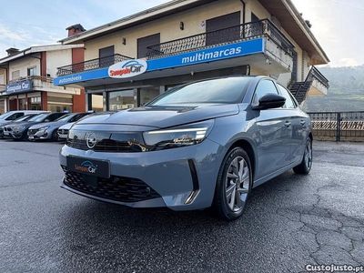 Cinza Usado 2023 Opel Corsa Elegance Citadino | € 14.990 (Preço justo)
