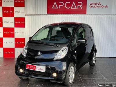 Preto Usado 2017 Peugeot iON Active Citadino | € 7.900