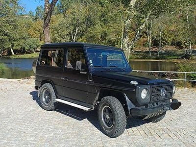 Usado Mercedes G300 88 HP (64 kW) 1981 SUV