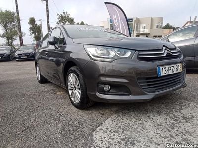 Citroën C4
