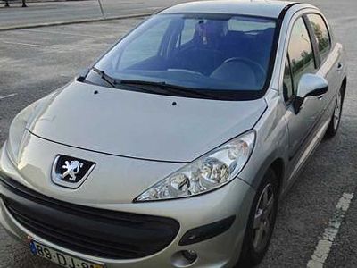 Usado 2007 Peugeot 207 Sedan | € 4.300 (Preço justo)